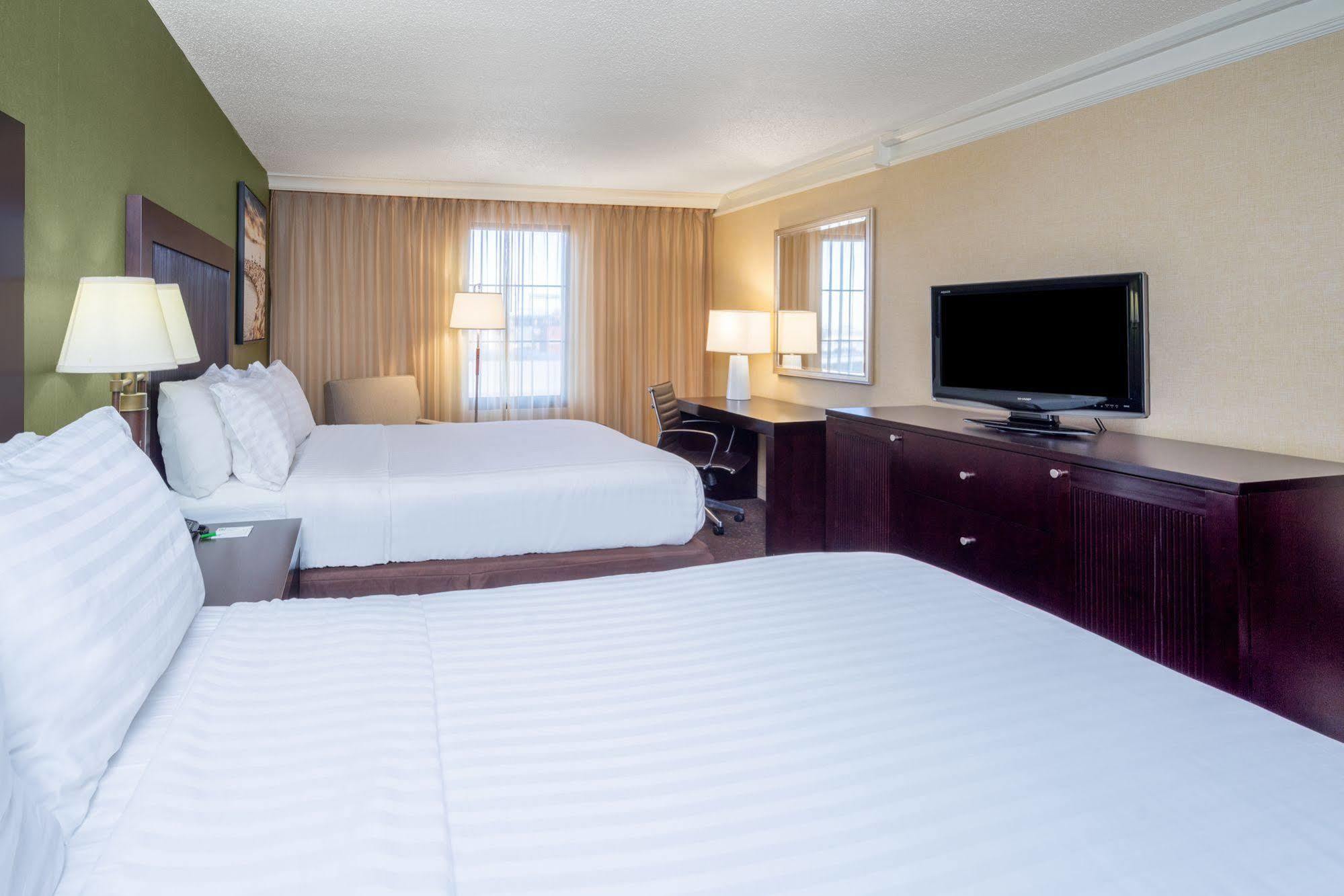 Hotel Baltimore-inner Harbor 3*